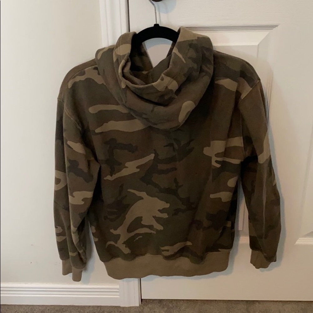 TNA camo hoodie - Picture 3 of 3